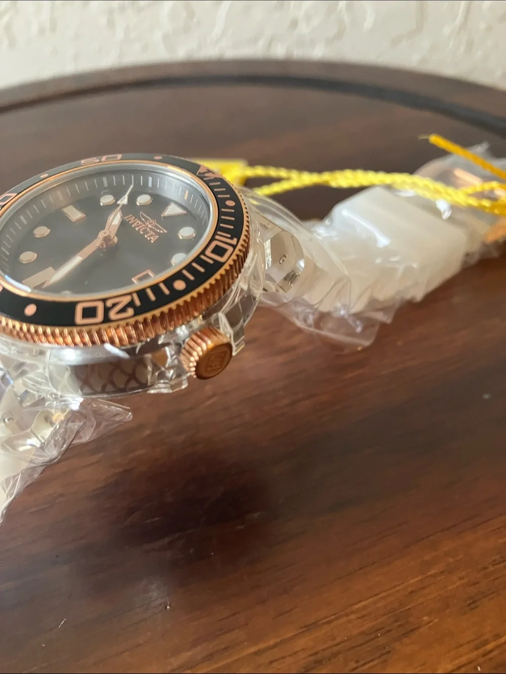 Invicta: Pro Diver Lady Rose Gold (37306) Watch- Silicone Band- new battery